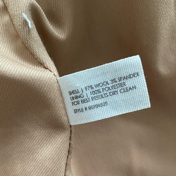 Club Monaco Light Wool Blazer - Picture 3 of 6